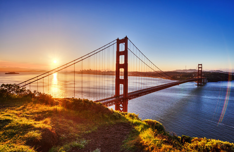 san-francisco-golden-gate-bridge-morning-sun-bricker-L.jpg