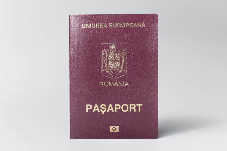 pasport-rumunii-900x600.jpg