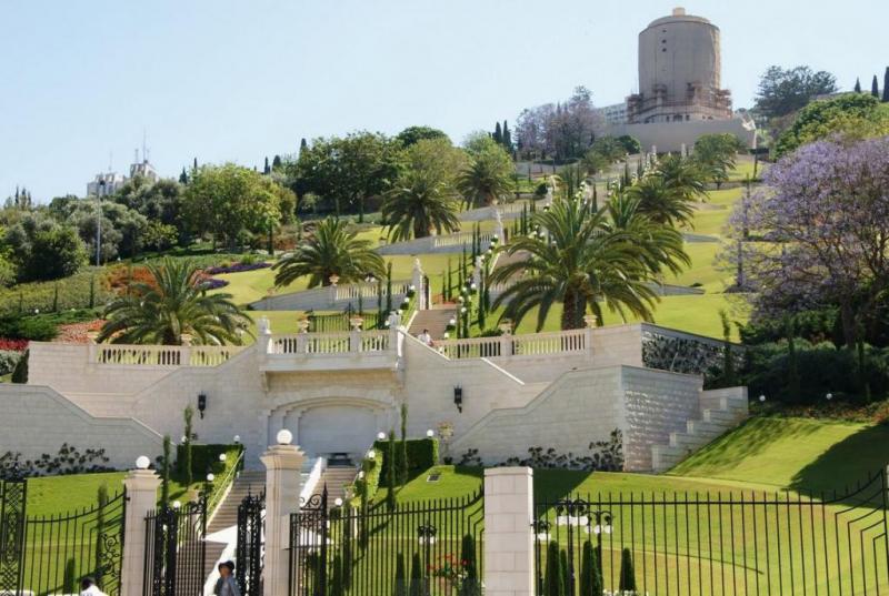 bahayskiy_sad.jpg bahayskiy_sad.jpg